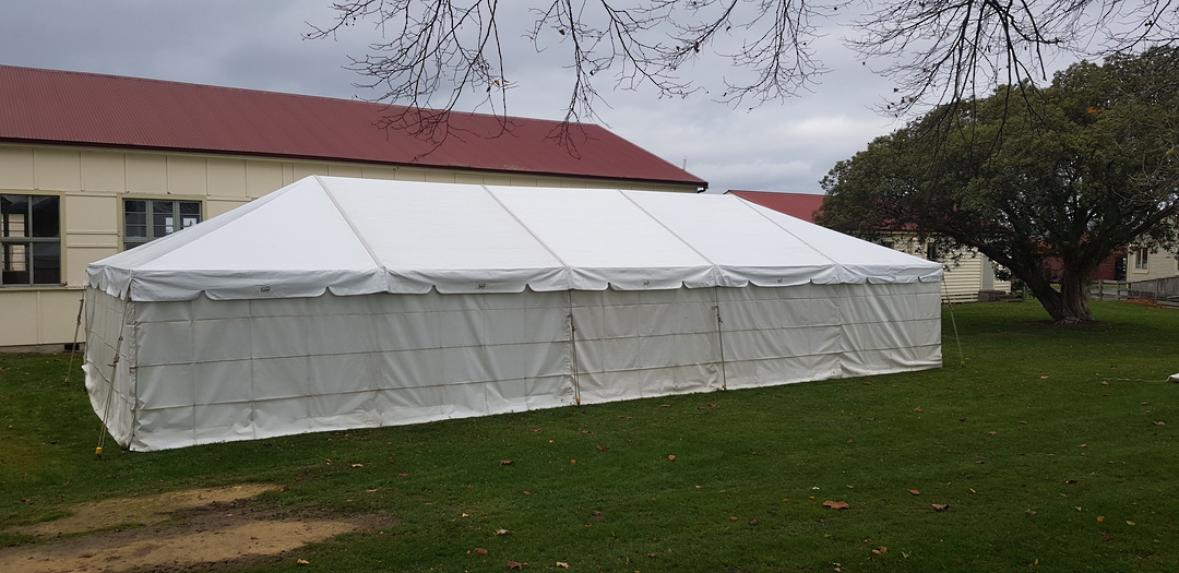 6x15m Clipframe Marquee image 2